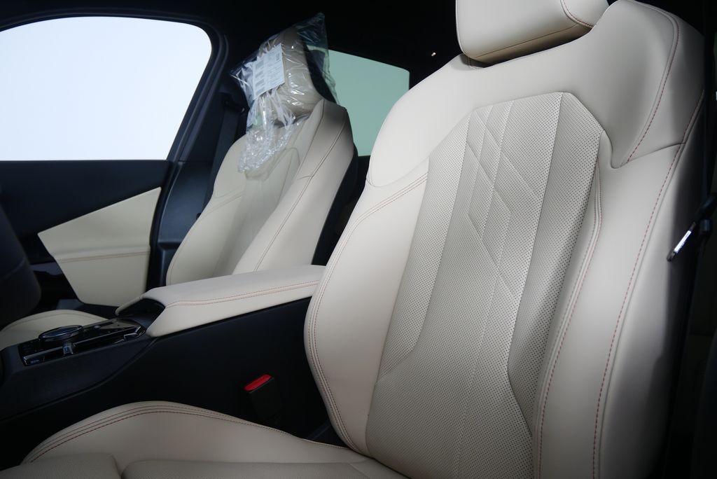 Thumbnail: 2026 BMW X3 - 10