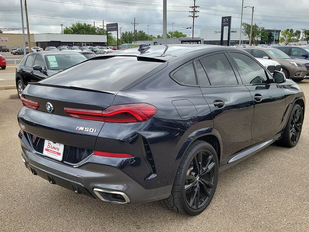 2021 BMW X6 M50i - 9