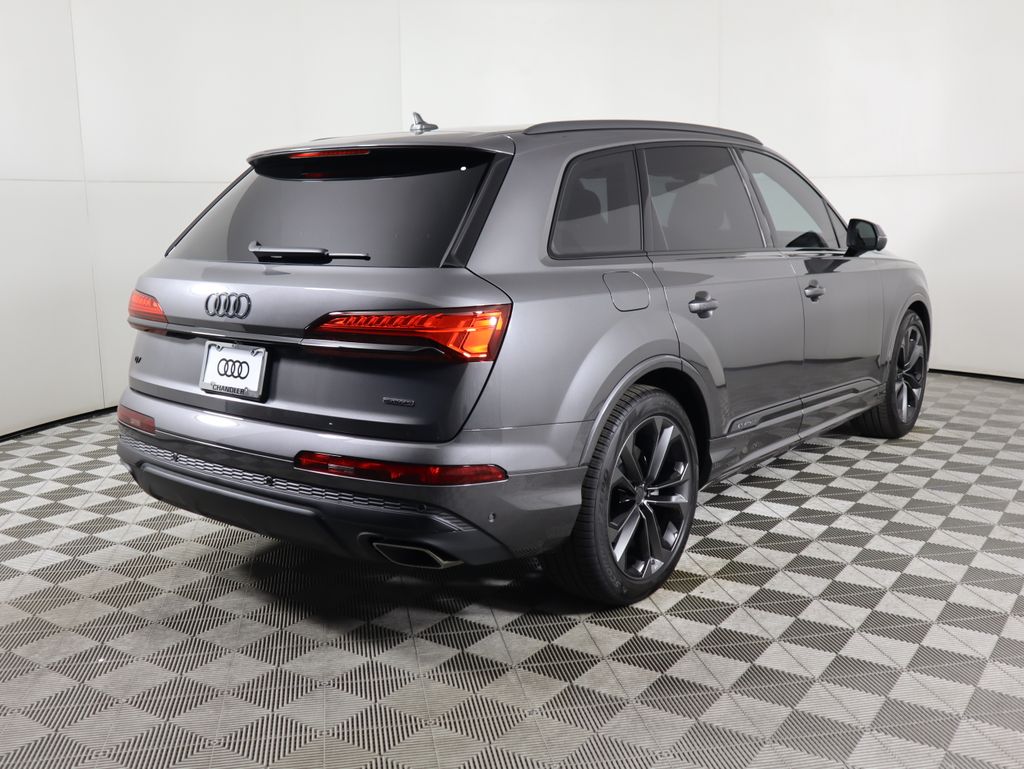 Thumbnail: 2026 Audi Q7 - 6