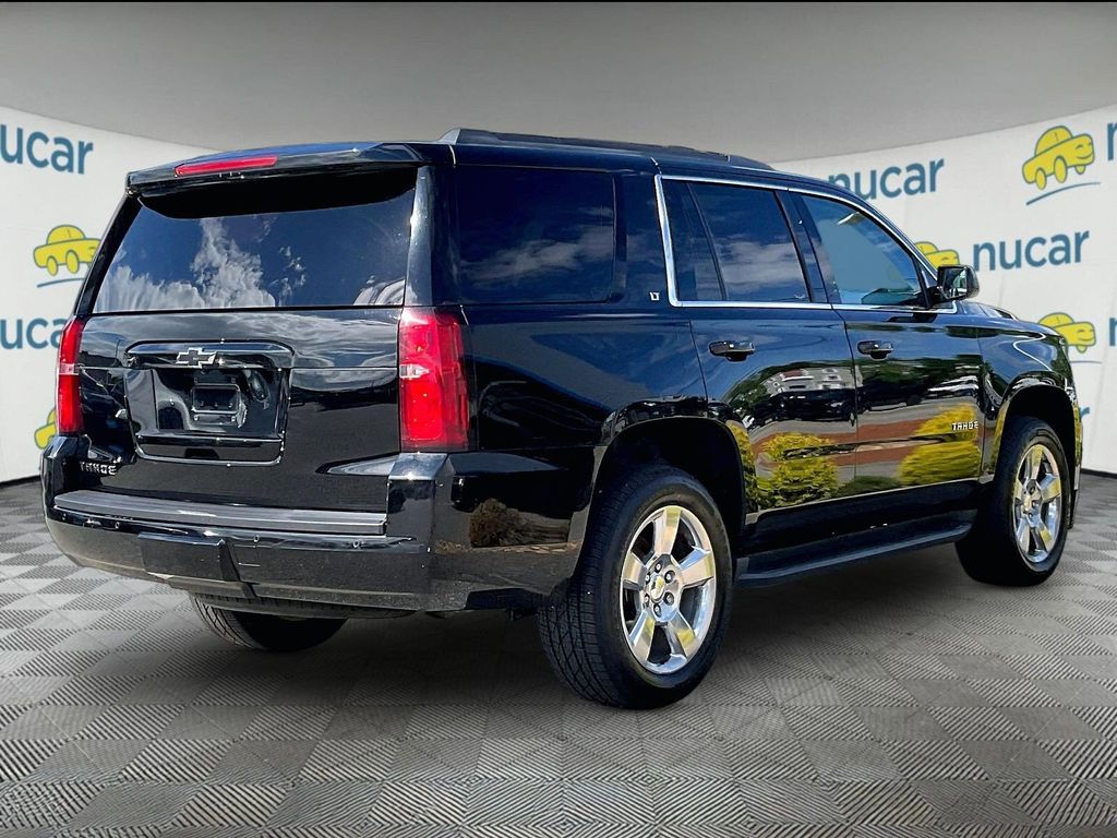 2017 Chevrolet Tahoe — photo 6