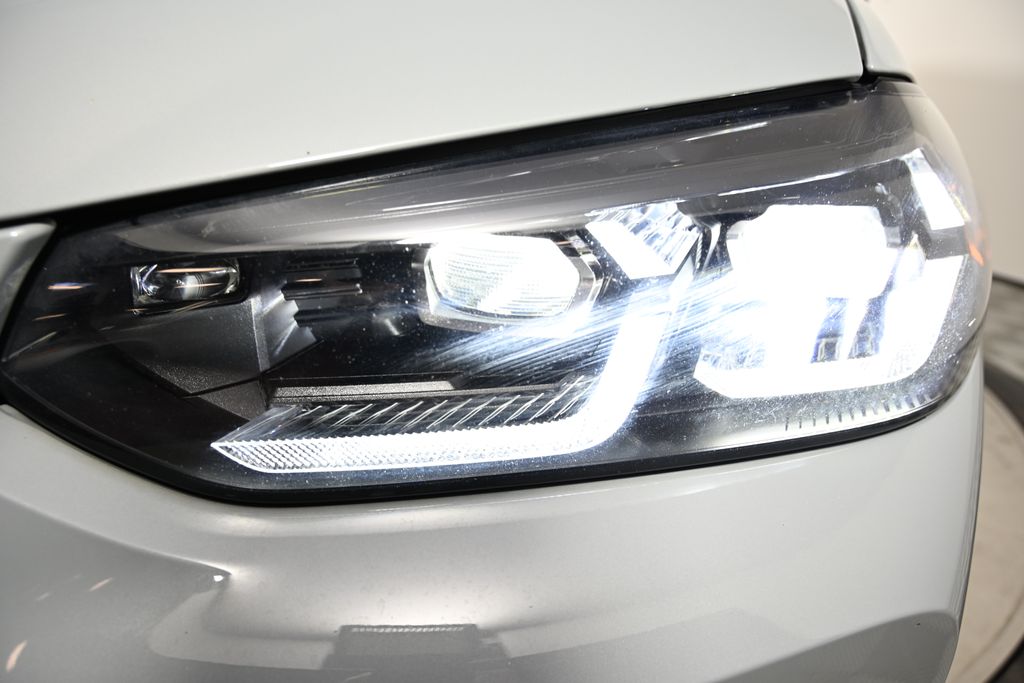 Thumbnail: 2024 BMW X3 - 9