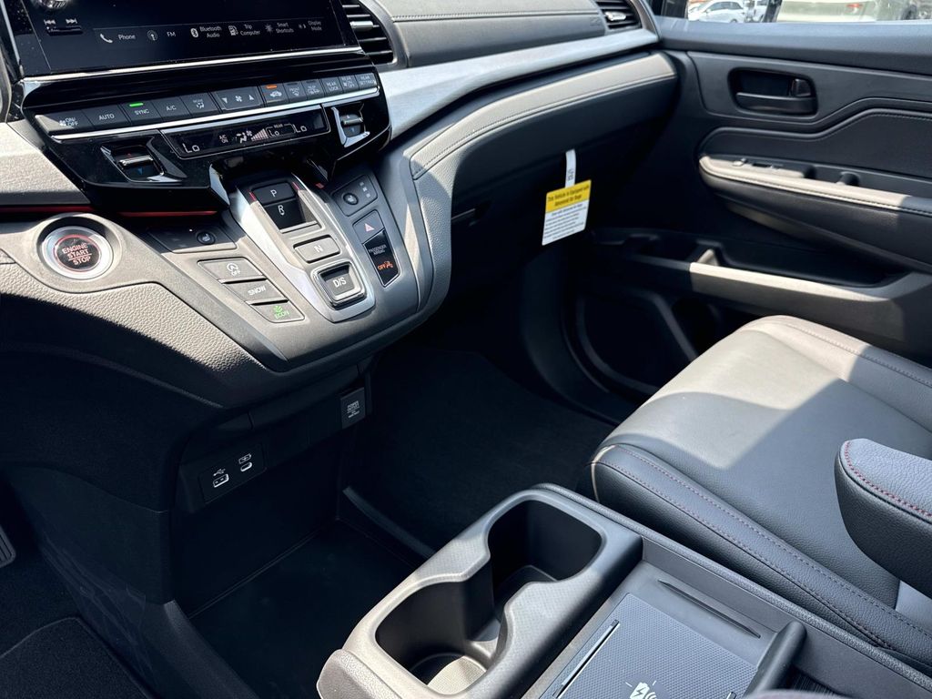 New 2026 Honda Odyssey Van