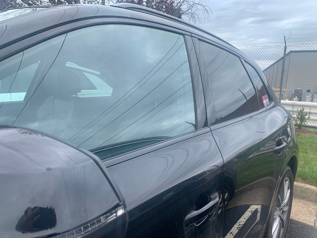 Thumbnail: 2023 Audi Q5 - 5