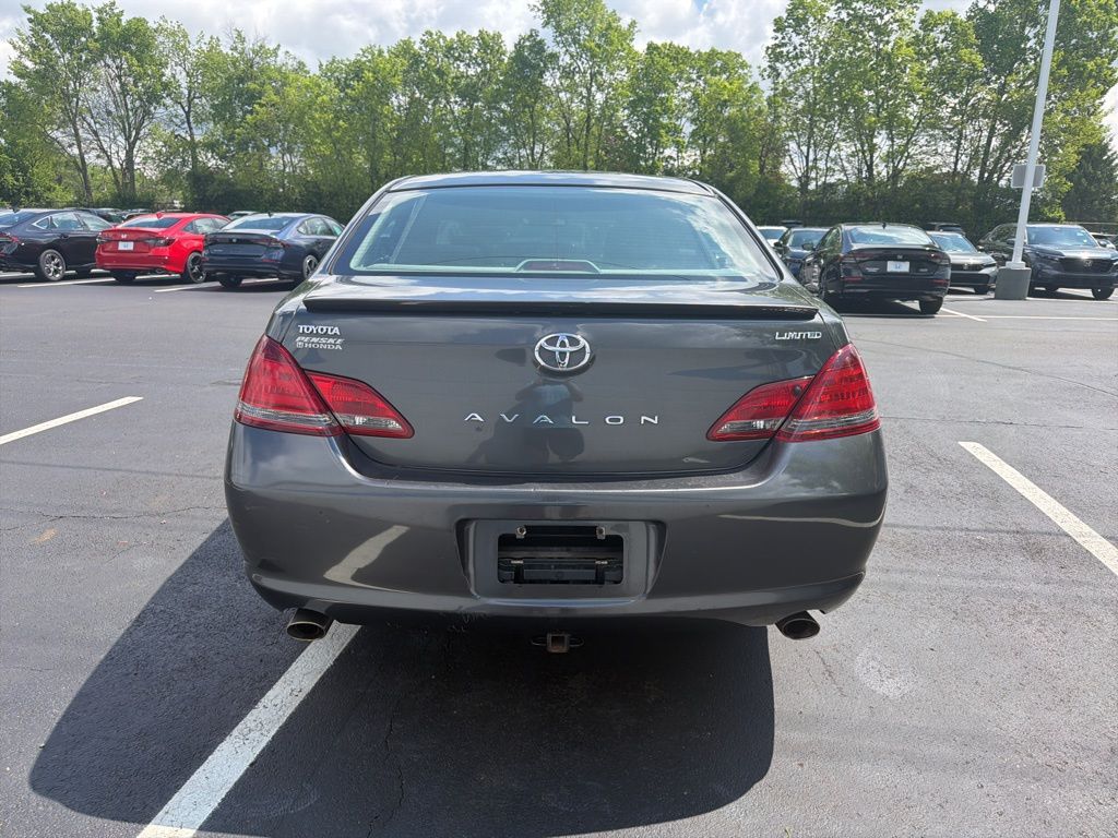 Thumbnail: 2008 Toyota Avalon - 4