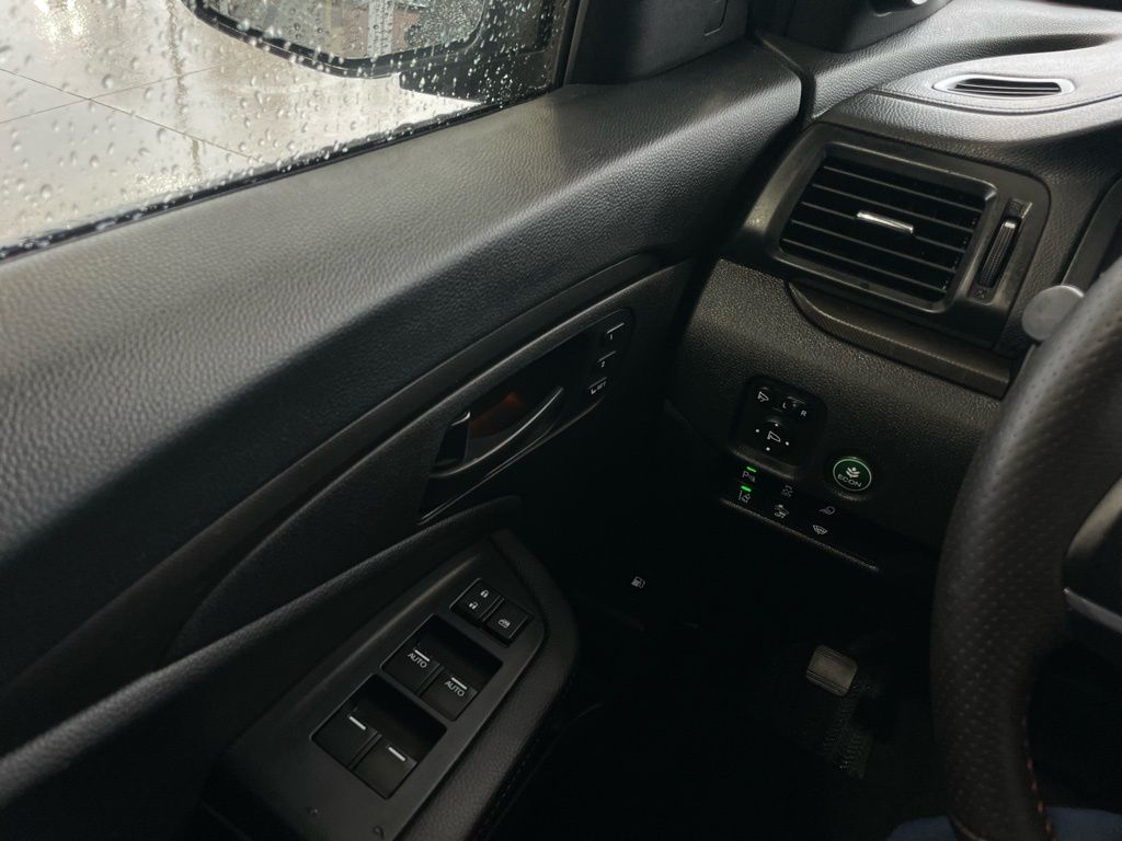 Thumbnail: 2025 Honda Ridgeline - 23