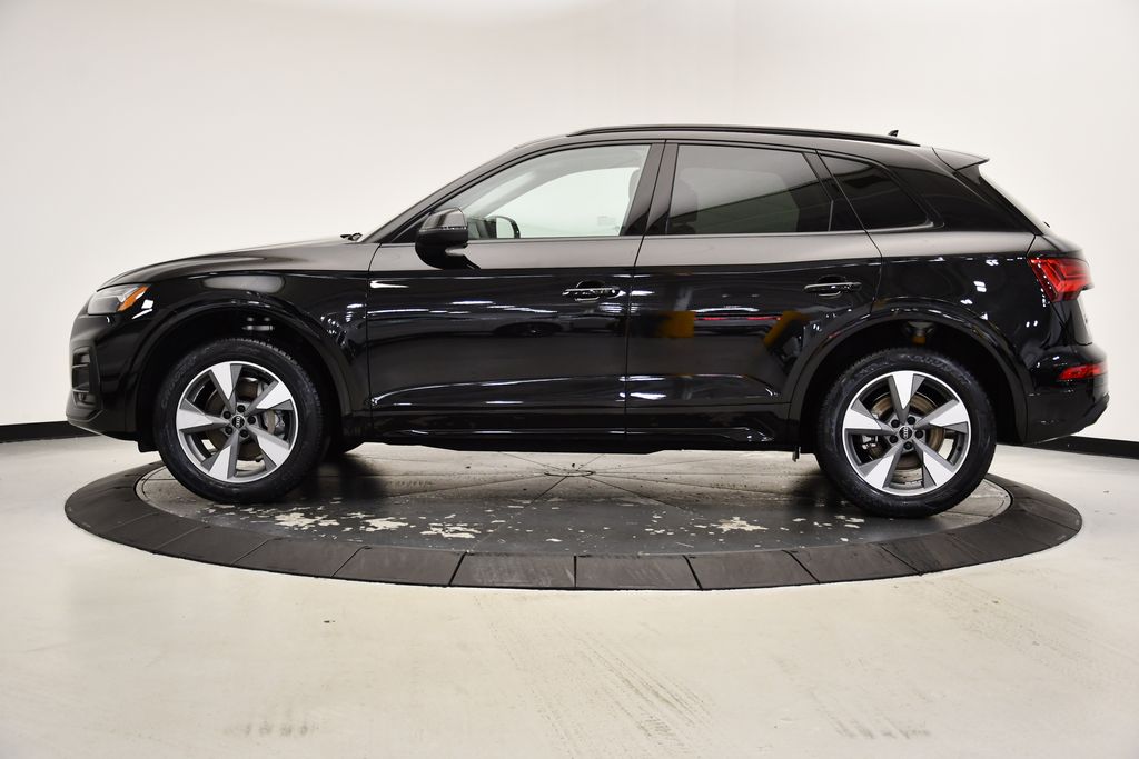 2025 Audi Q5 Premium 2