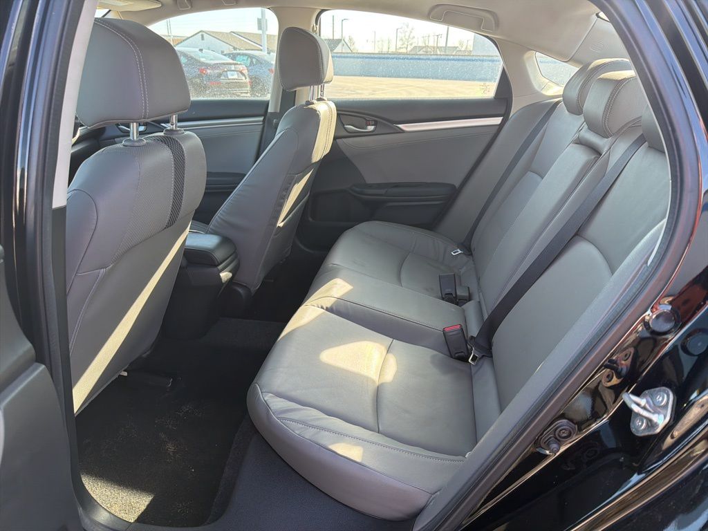 Thumbnail: 2019 Honda Civic - 20