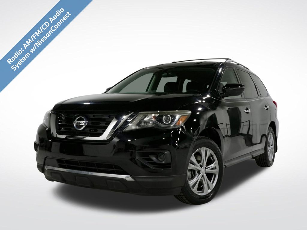 2020 Nissan Pathfinder S FWD   