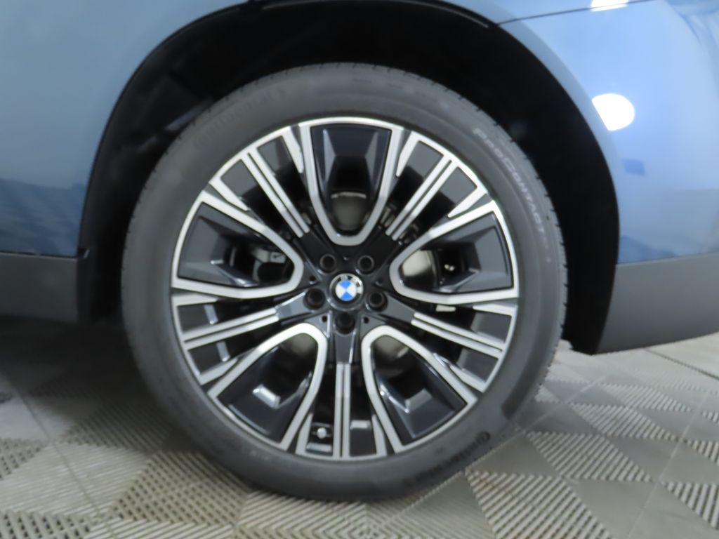 2025 BMW X3 3.0i 32