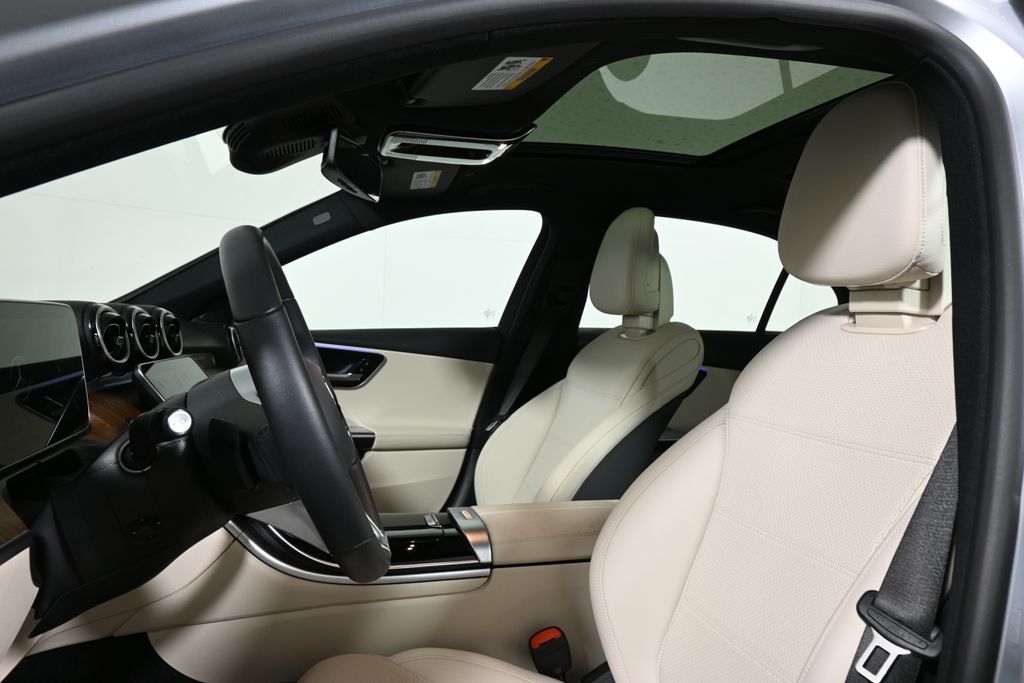 Thumbnail: 2025 Mercedes-Benz C-Class - 28