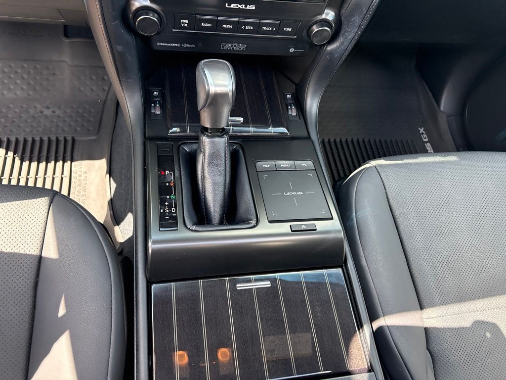 Thumbnail: 2023 Lexus GX - 17