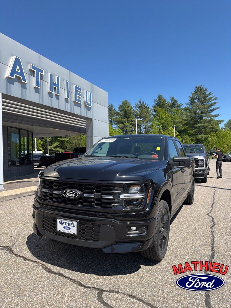 Black Metallic 2026 Ford F-150 Pickup Truck Four-Wheel Drive Automatic