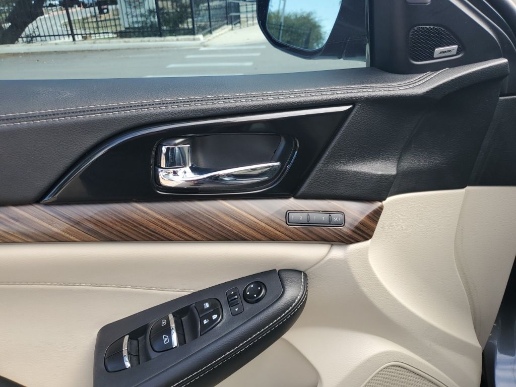 Used Car 2017 Nissan Maxima  Platinum For Sale Under $15,000 In Austin, Texas