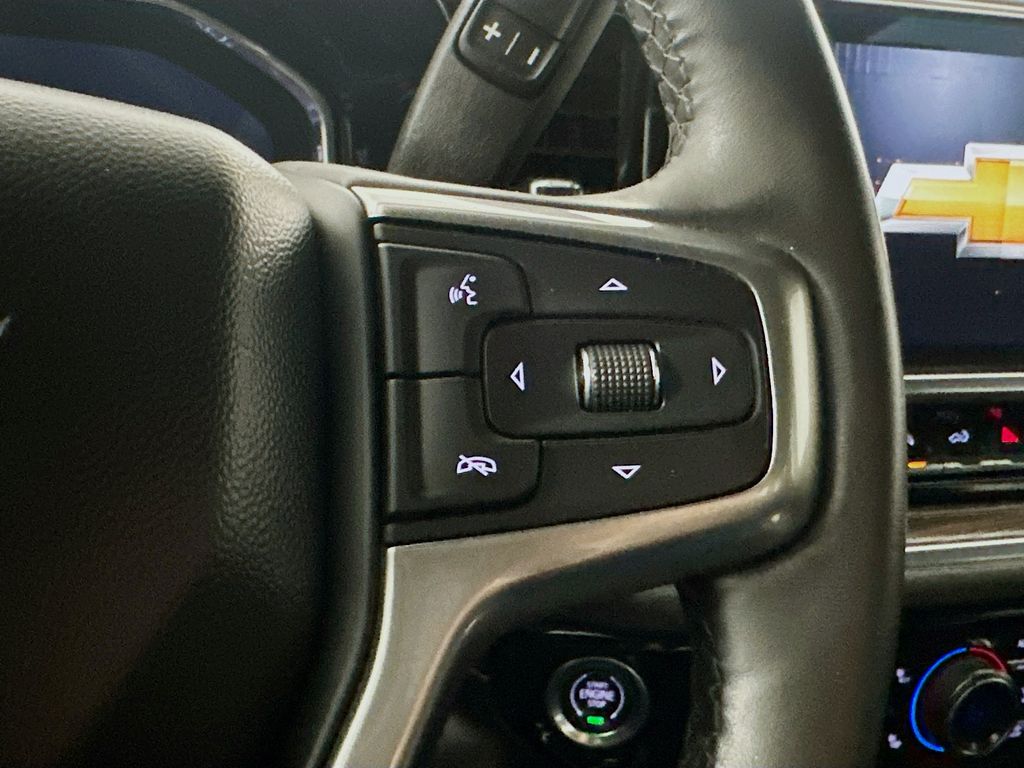 Used 2024 Gray Chevrolet LT image 26