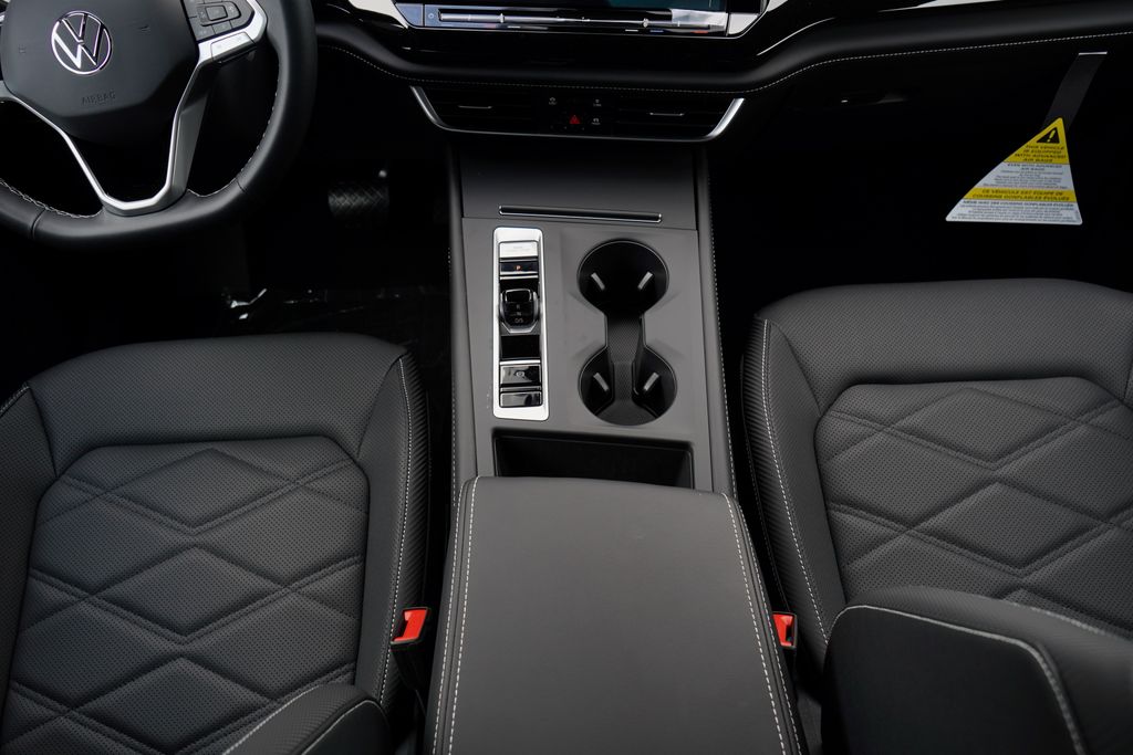 Thumbnail: 2025 Volkswagen Atlas - 16