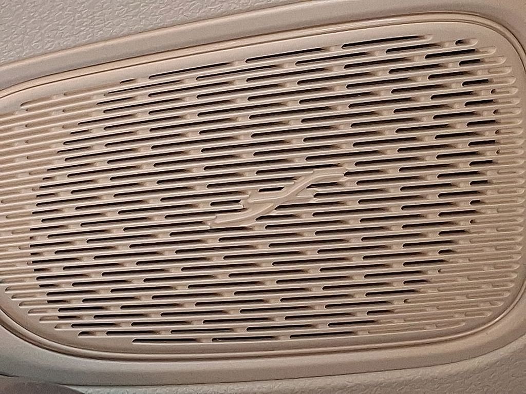 Thumbnail: 2025 Mercedes-Benz GLC - 21