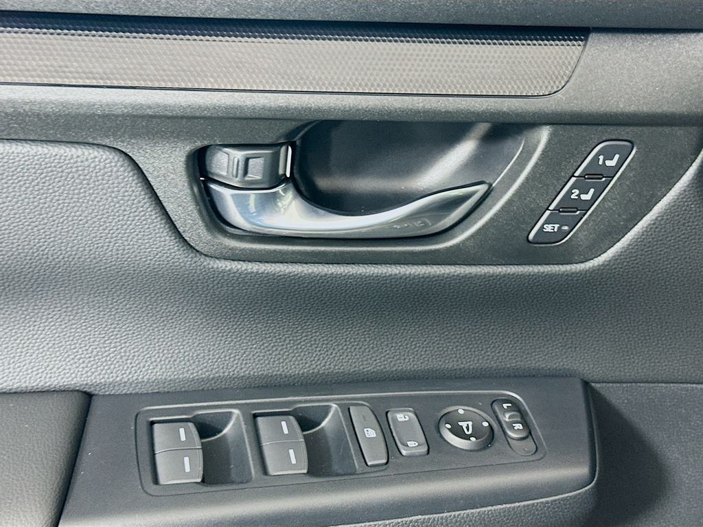 Thumbnail: 2026 Honda CR-V - 17