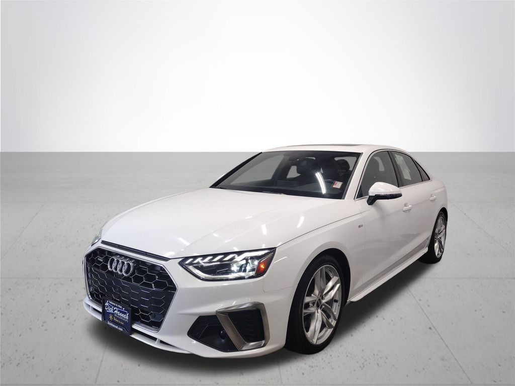 2022 Audi A4 45 S line Premium Plus