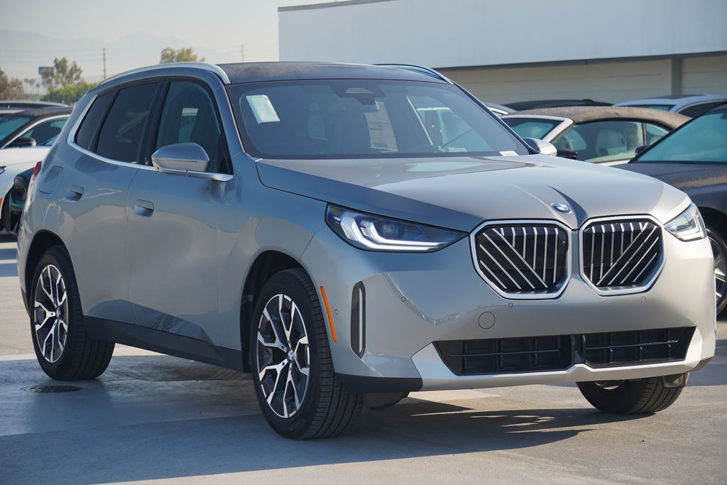 Thumbnail: 2025 BMW X3 - 3