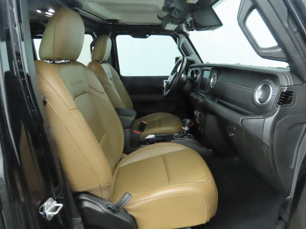 2022 Jeep Wrangler Unlimited Sahara 4xe 21