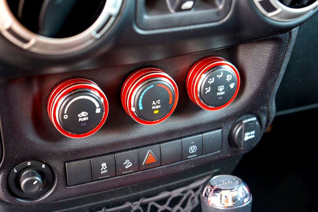 Used Car 2018 Jeep Wrangler Jk  Unlimited Rubicon For Sale Under $30,000 In Taylor, Texas