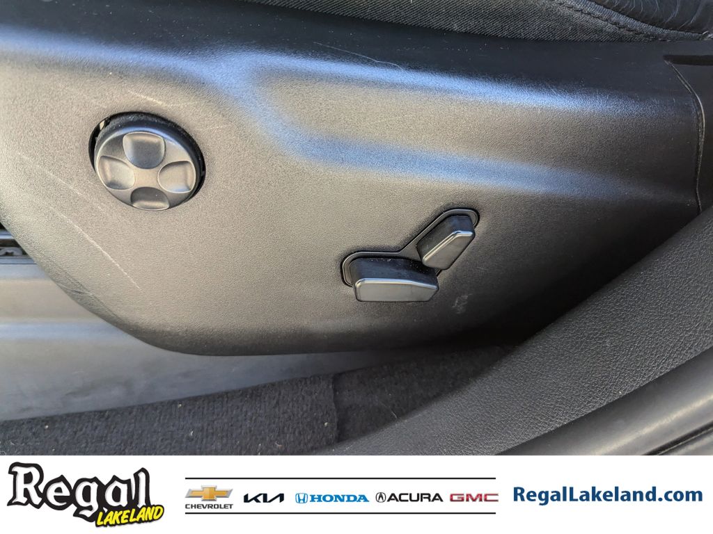 used 2018 Jeep Grand Cherokee car, priced at $15,392