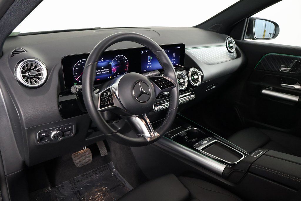 Thumbnail: 2025 Mercedes-Benz GLA - 7