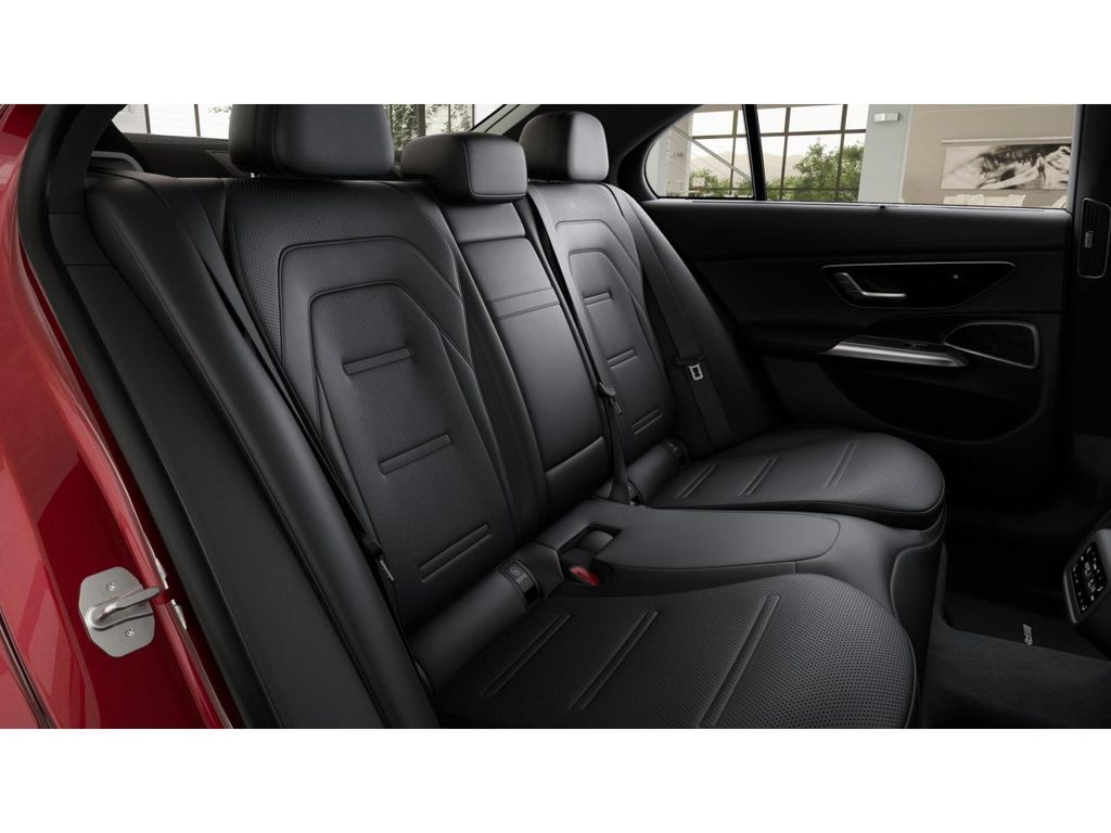 Thumbnail: 2026 Mercedes-Benz E-Class - 5