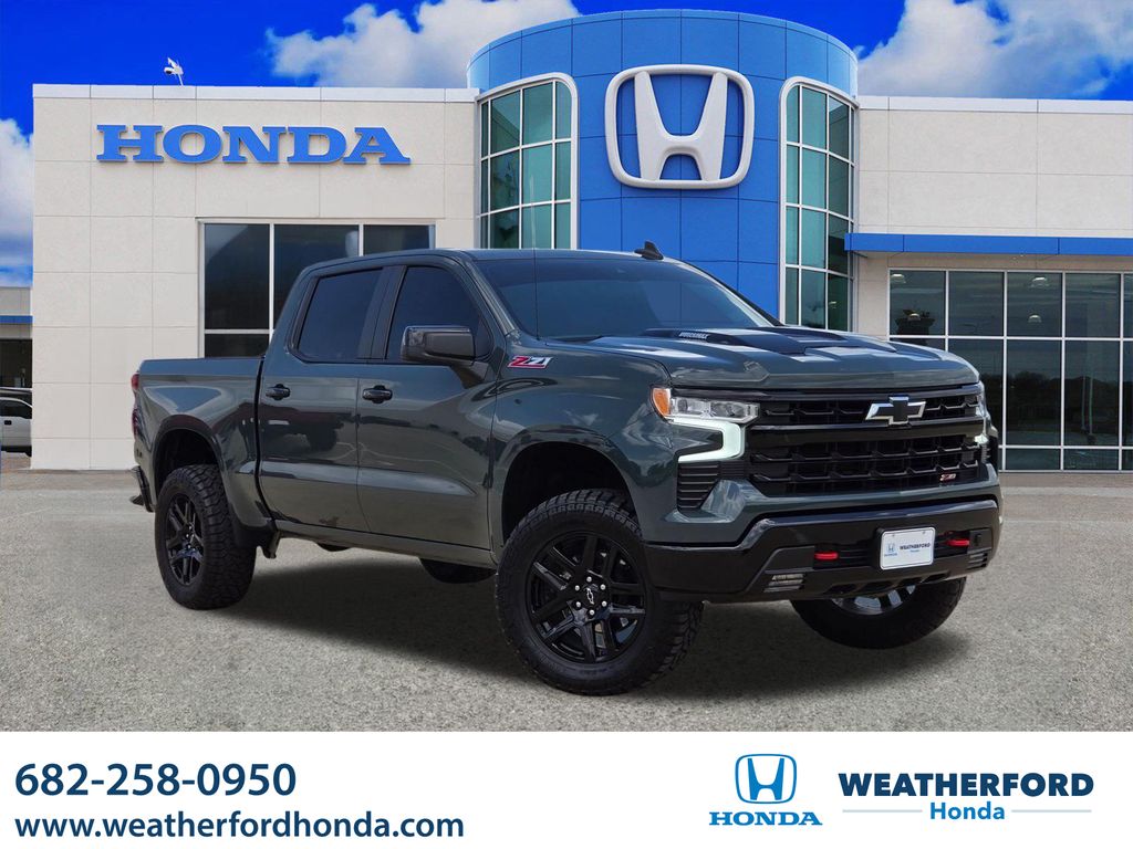 Cypress Gray 2025 Chevrolet Silverado 1500 LT Trail Boss Crew Cab 4WD Pickup Truck Four-Wheel Drive Automatic