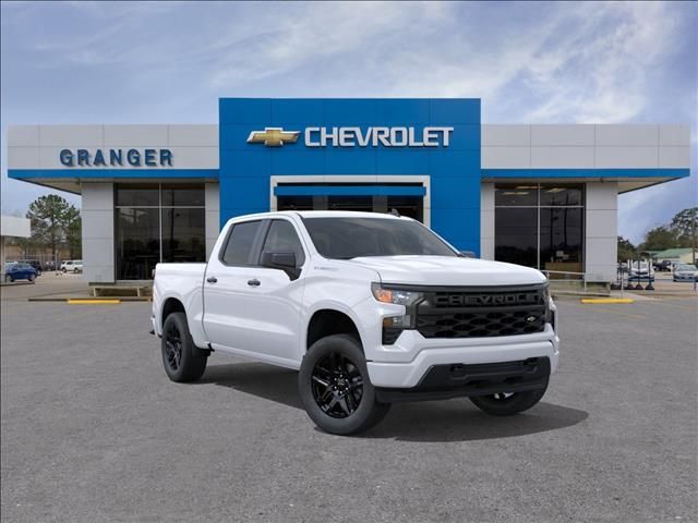 2026 Chevrolet Silverado Custom