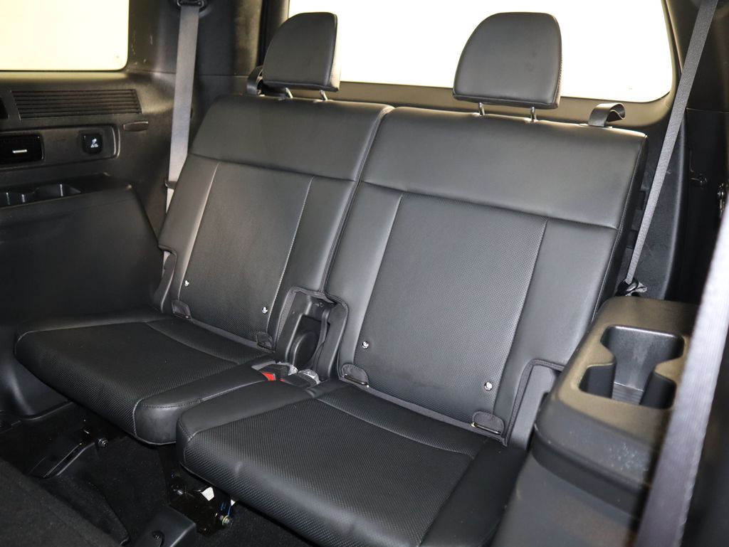 Thumbnail: 2025 Hyundai Santa Fe - 24