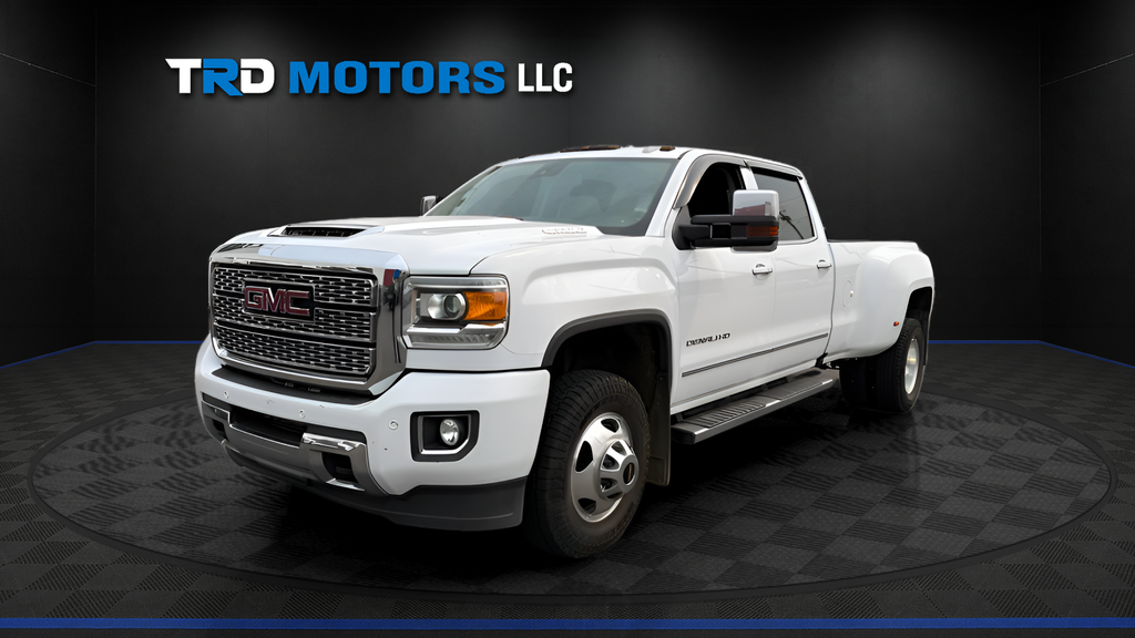 Summit White 2019 GMC Sierra 3500HD Pickup Truck Four-Wheel Drive 6-Speed Automatic