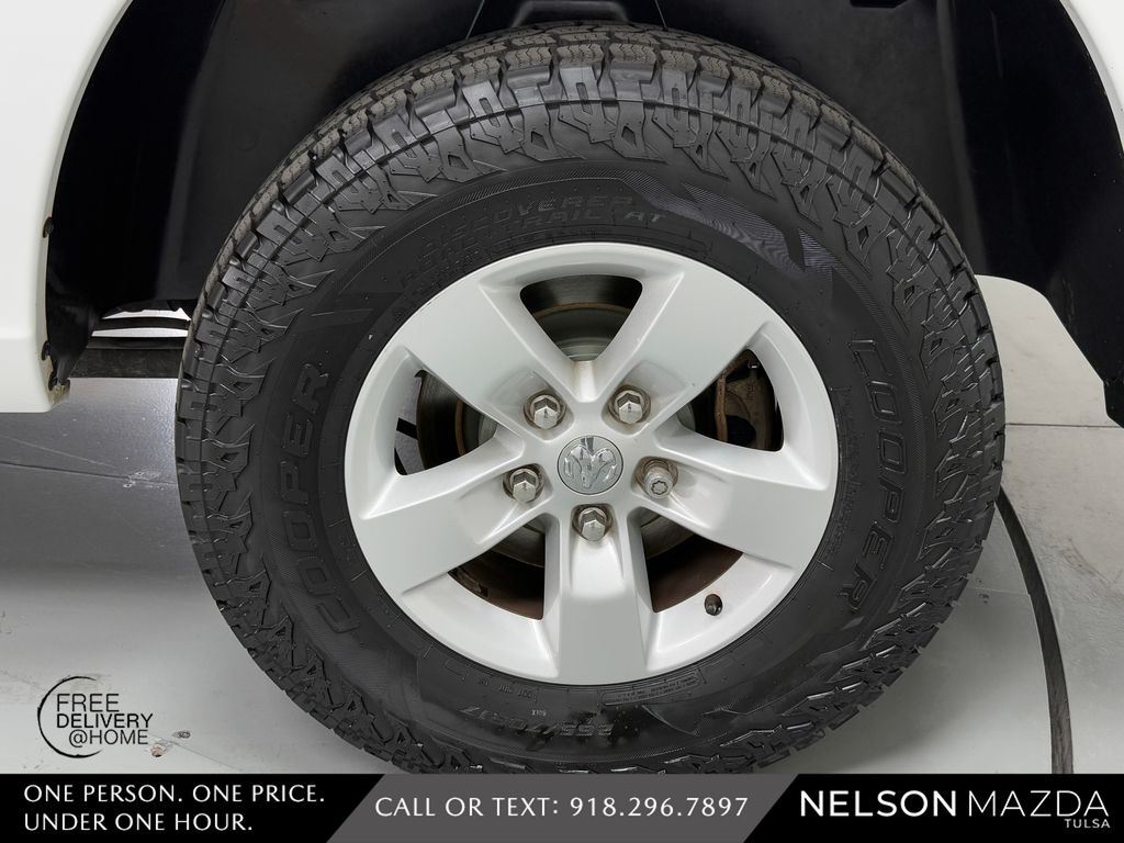 Used 2015 White Ram Tradesman image 12