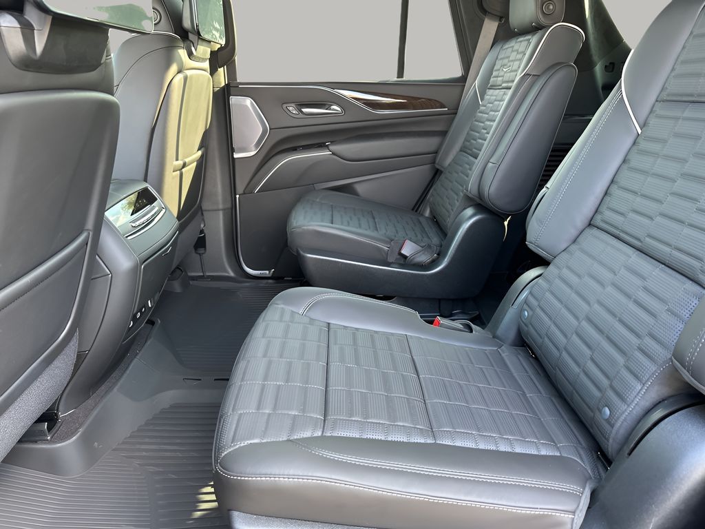 Used Car 2024 Cadillac Escalade  Utility Sport Platinum Four Wheel Drive For Sale Under $100,000 In Austin, Texas