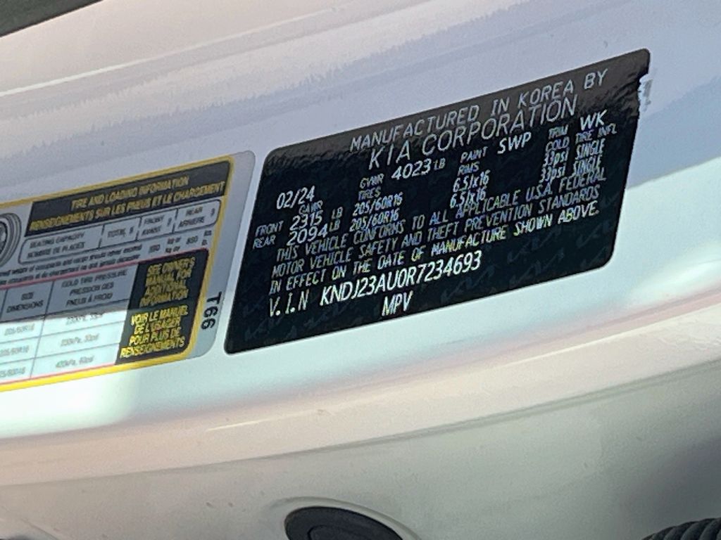Used 2024 White Kia LX image 30