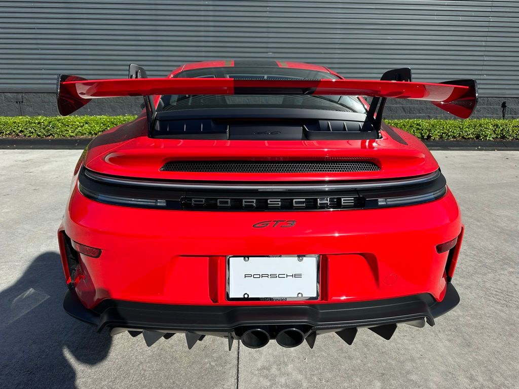 Thumbnail: 2026 Porsche 911 - 12