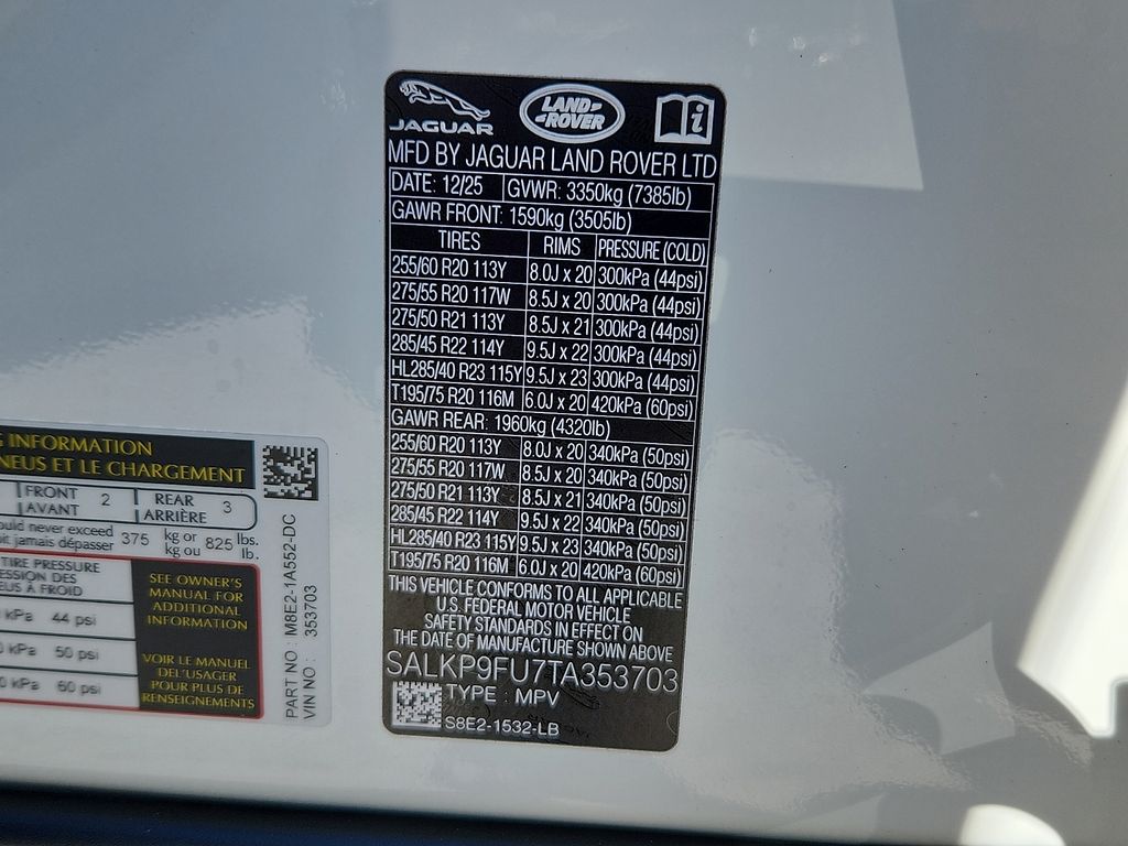 Thumbnail: 2026 Land Rover Range Rover - 10