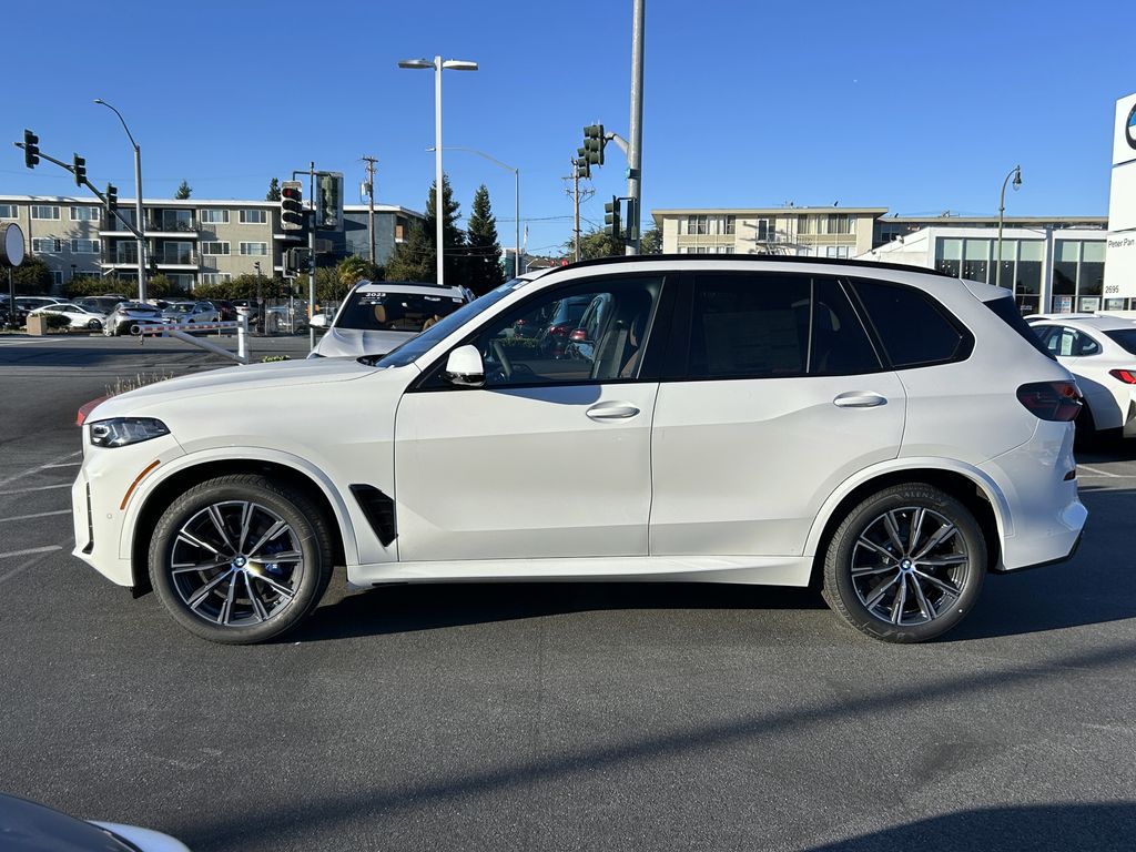 Thumbnail: 2026 BMW X5 - 2