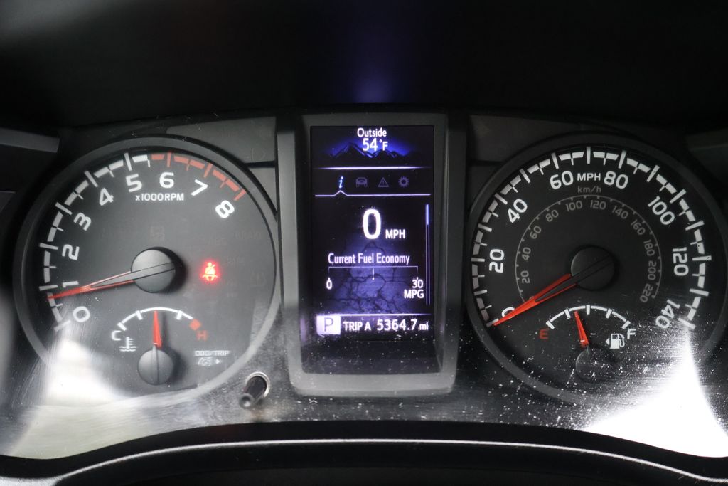 Thumbnail: 2019 Toyota Tacoma - 24