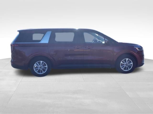 2024 Kia Carnival LX 8