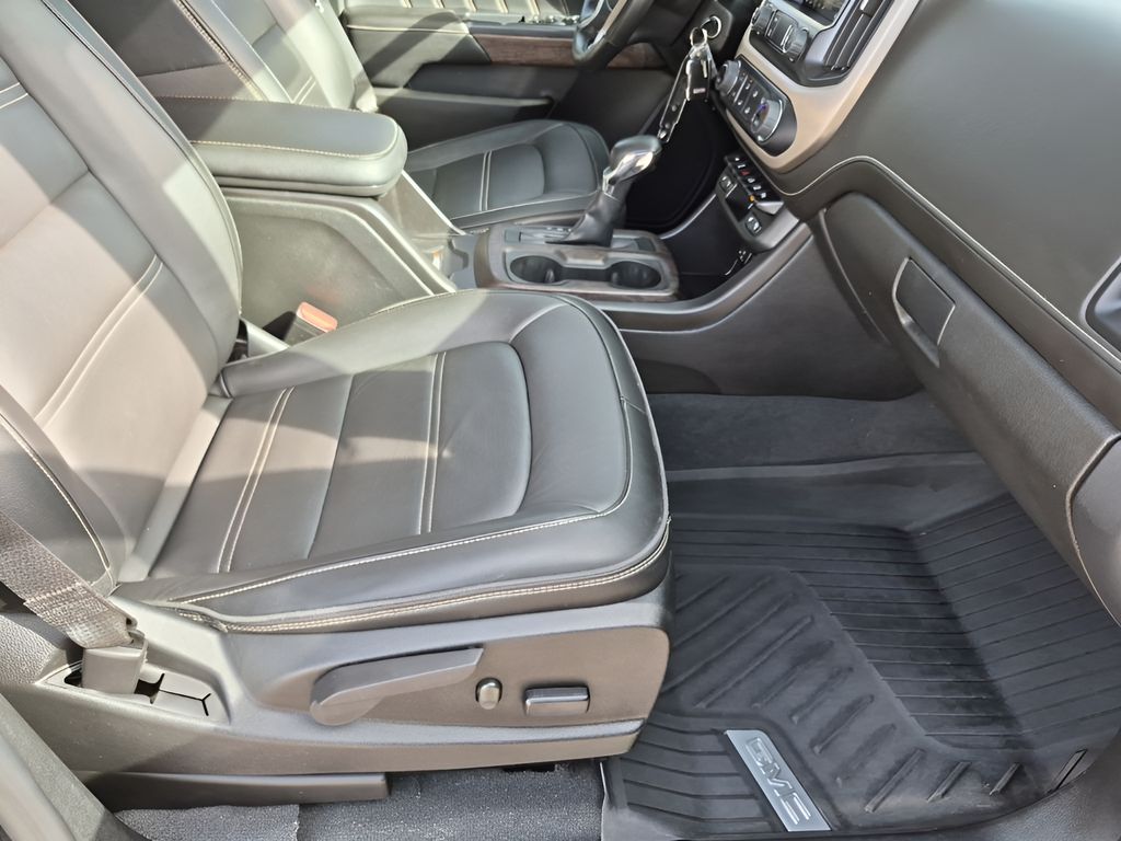 Used Car 2022 Gmc Canyon  Denali For Sale Under $35,000 In Austin, Texas