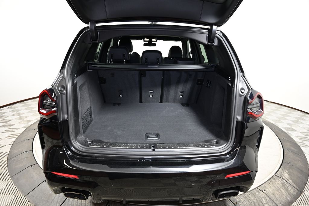 Thumbnail: 2023 BMW X3 - 10