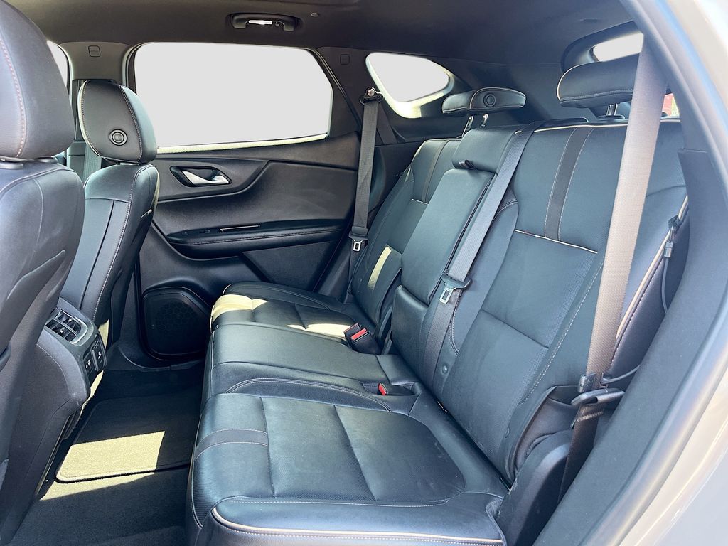 Used 2021 Gray Chevrolet Premier image 26