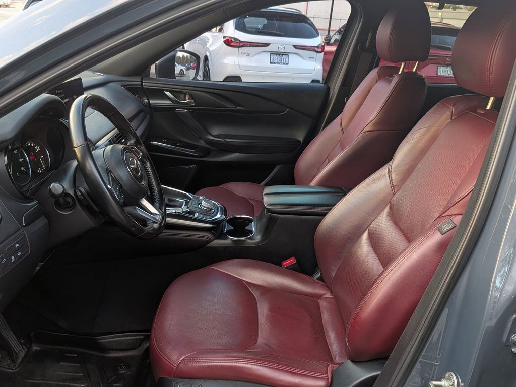 2022 Mazda CX-9 Carbon Edition - 9