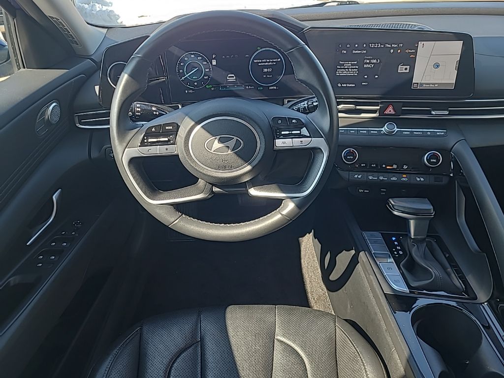 used 2025 Hyundai Elantra Hybrid car, priced at $23,904