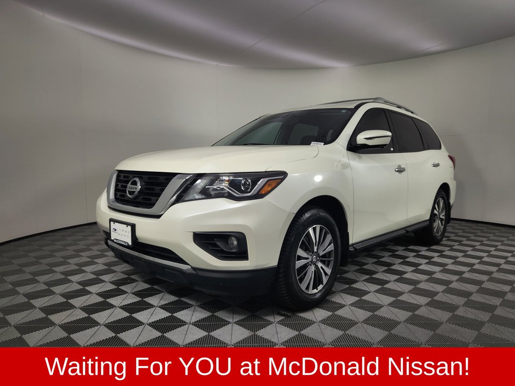 Pearl White 2017 Nissan Pathfinder SUV / Crossover Four-Wheel Drive Continuously Variable Transmission