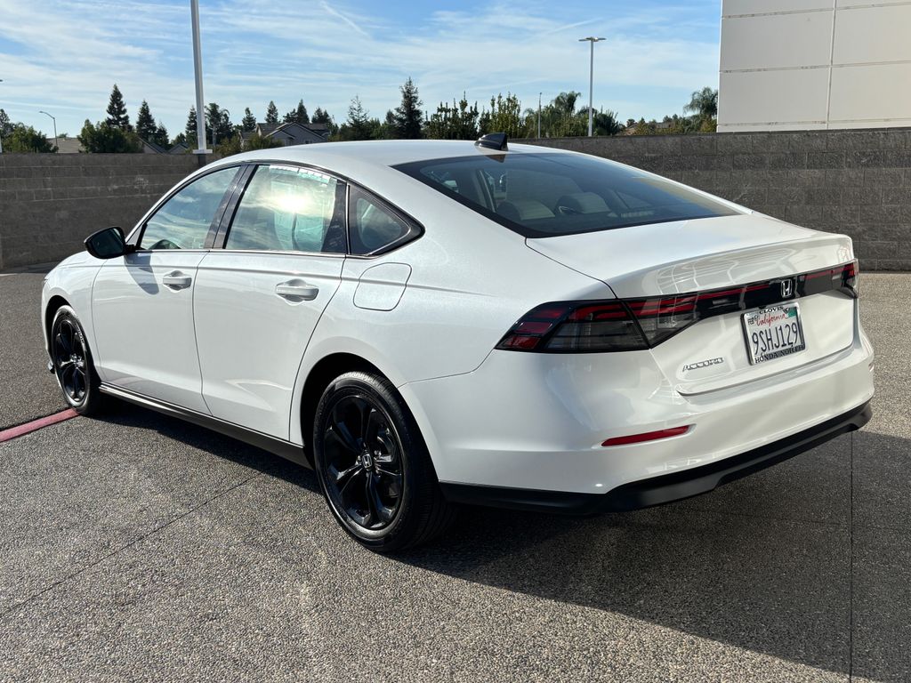 Thumbnail: 2025 Honda Accord - 7