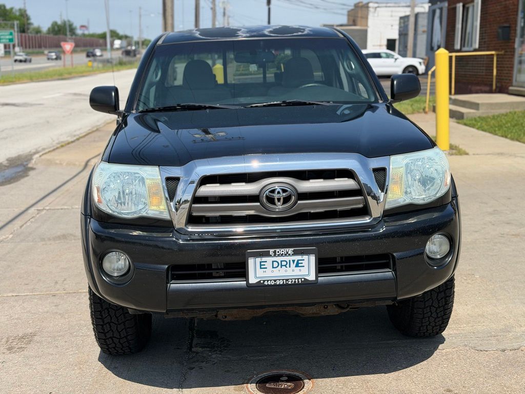 2010 Toyota Tacoma V6 - Image 2