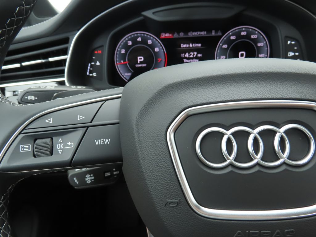 Thumbnail: 2025 Audi Q7 - 11