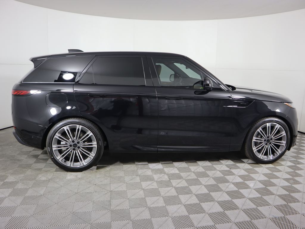 Thumbnail: 2026 Land Rover Range Rover Sport - 4